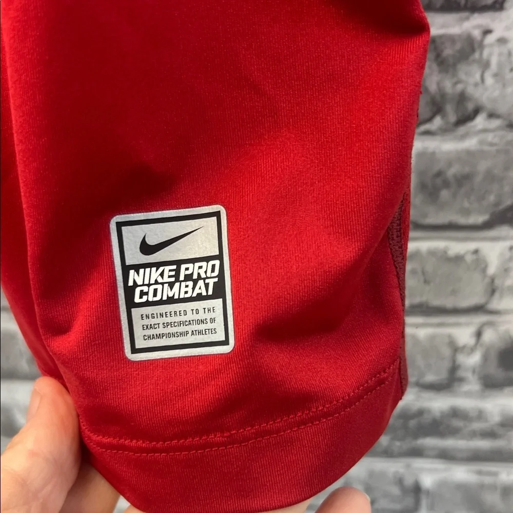 Nike‎ Pro Combat Red Performance Tee